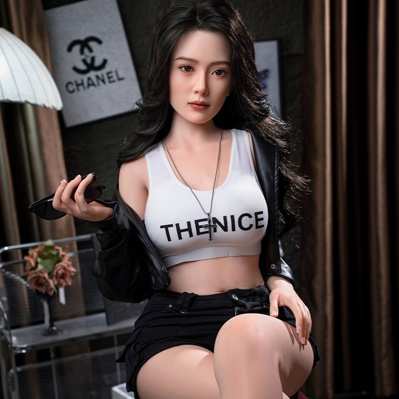 Bao Er 168cm Asian TPE sex doll — factory photo 1 of 8