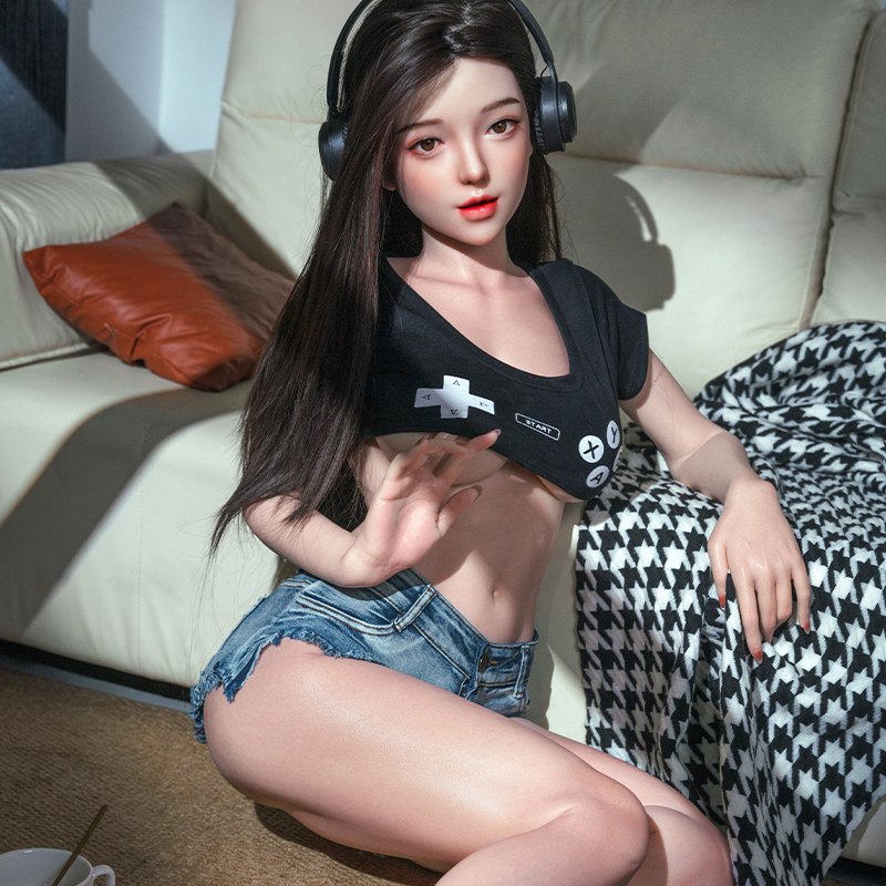 Zhi Yan 159cm Asian silicone sex doll — factory photo 1 of 9
